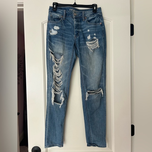 American Eagle “Tom Girl” Style Jeans - Picture 1 of 6